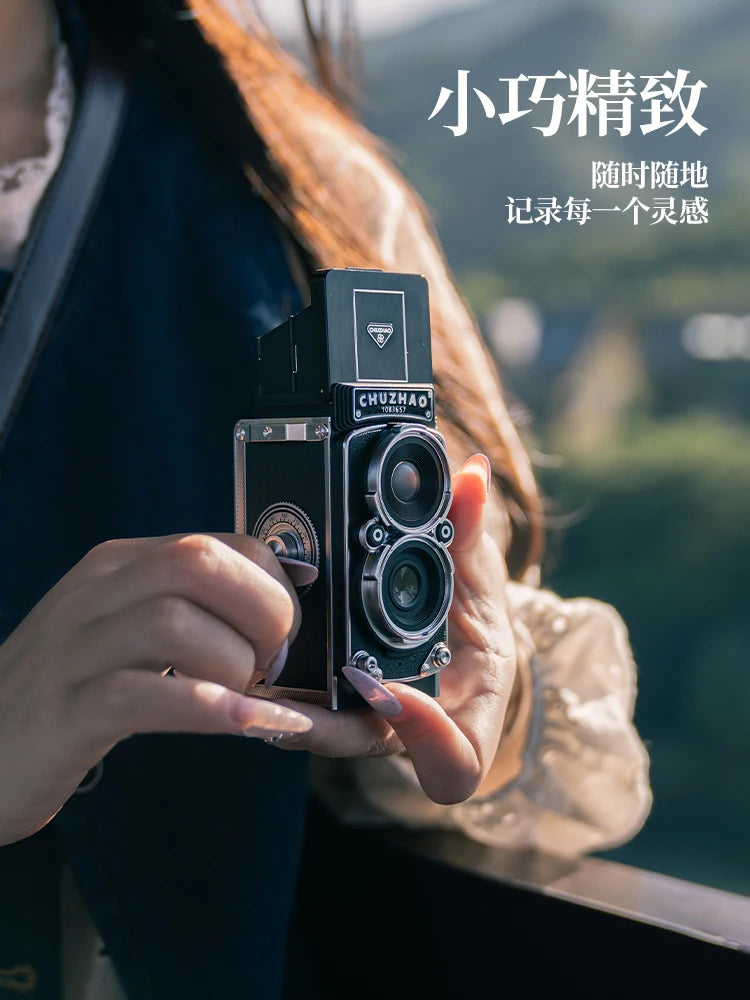 كاميرا رقمية صغيرة محمولة (تصميم كلاسيكي DSLR)