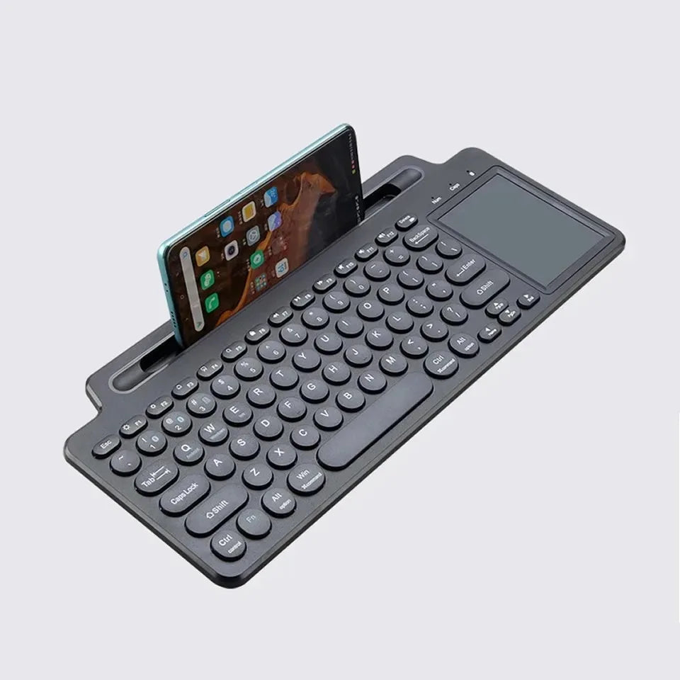لوحة مفاتيح لاسلكية 2.4G وبلوتوث – مع لوحة لمس (Touchpad) وفتحة بطاقات | متوافقة مع اللابتوب، التابلت، والأجهزة الذكية