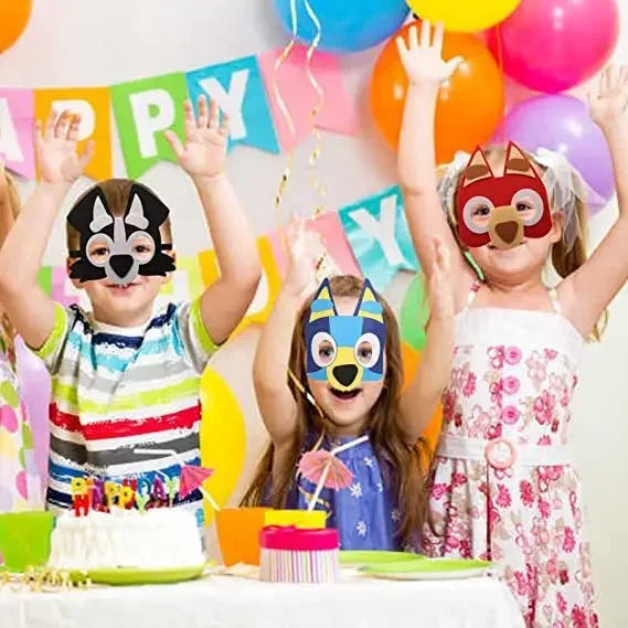 مجموعة أقنعة حفلات للأطفال – 12 قطعة بتصميم شخصيات Bluey وPatrulla Canina | مثالية لحفلات أعياد الميلاد