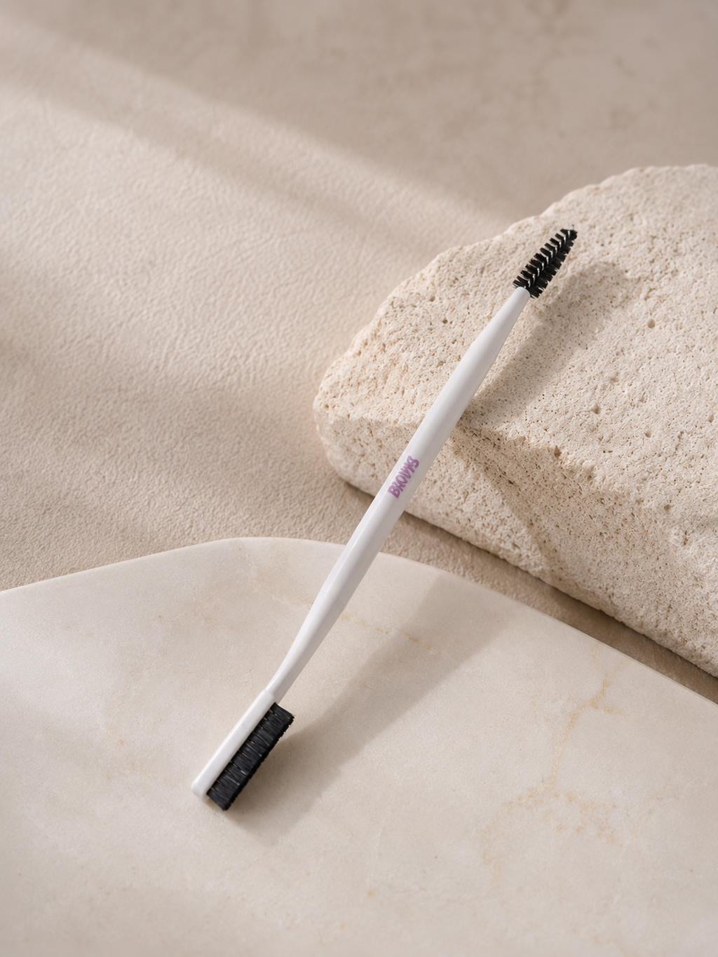 Brows By Mariam – Dual-Ended Brow Brush