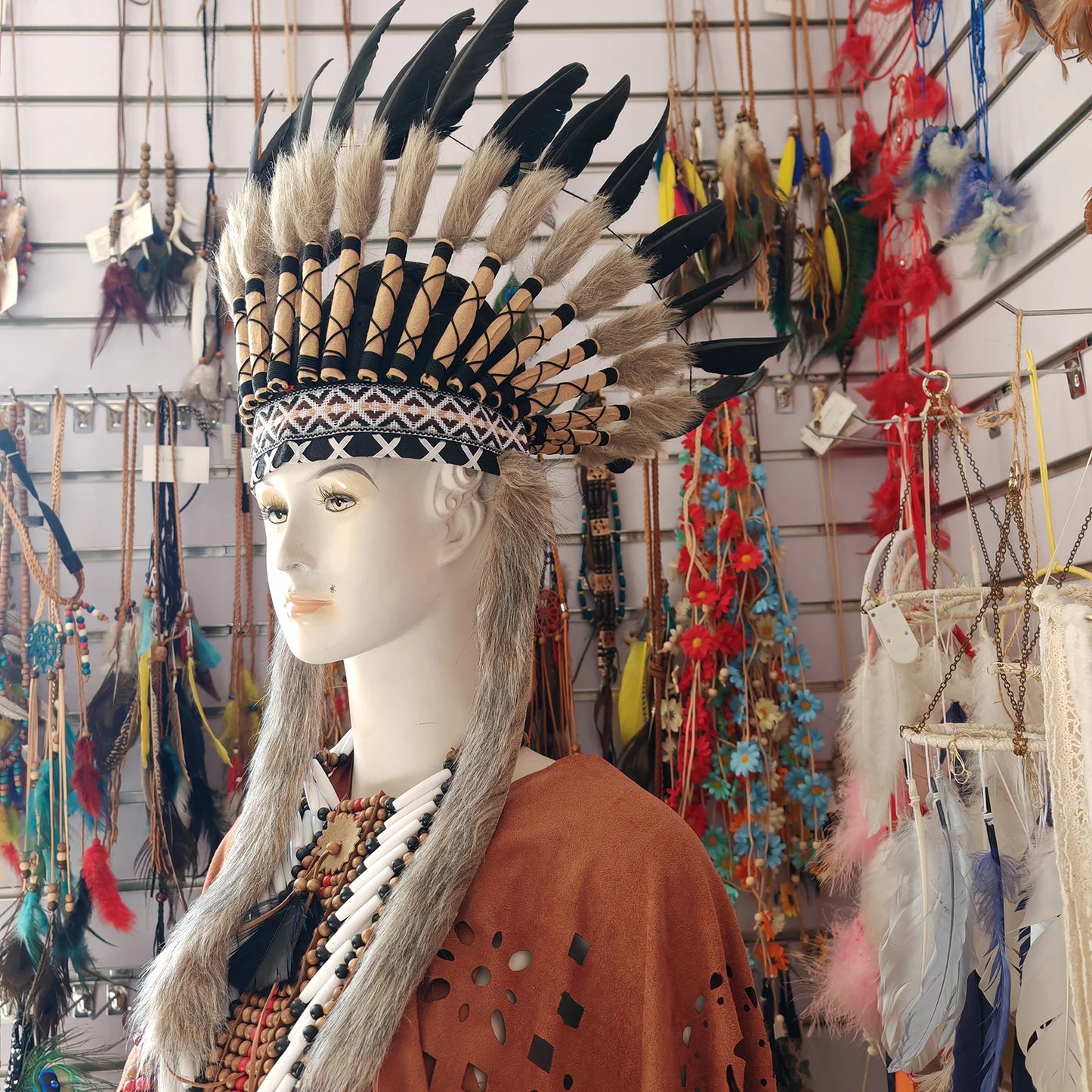 غطاء رأس هندي بريش فاخر – للكبار رجال ونساء | زينة حفلات وتنكر – خفيف وفخم للعروض والكوسبلاي