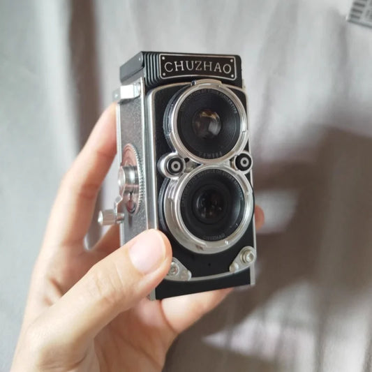 كاميرا رقمية صغيرة محمولة (تصميم كلاسيكي DSLR)
