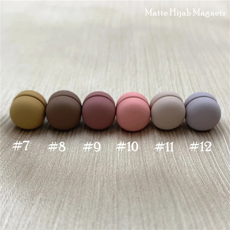 مشبك حجاب مغناطيسي معدني قوي وأنيق – بدون ثقوب | بديل آمن للدبابيس – إكسسوار أنيق للمحجبات