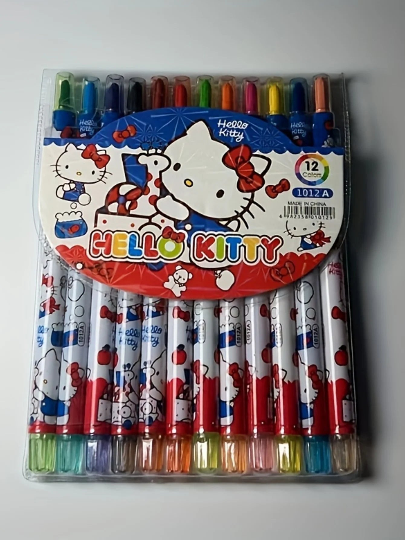 مجموعة ألوان شمع دوّارة كرتونية – هيلو كيتي، سينامورول، ميلودي، كورومي – 12 لون للرسم والتلوين