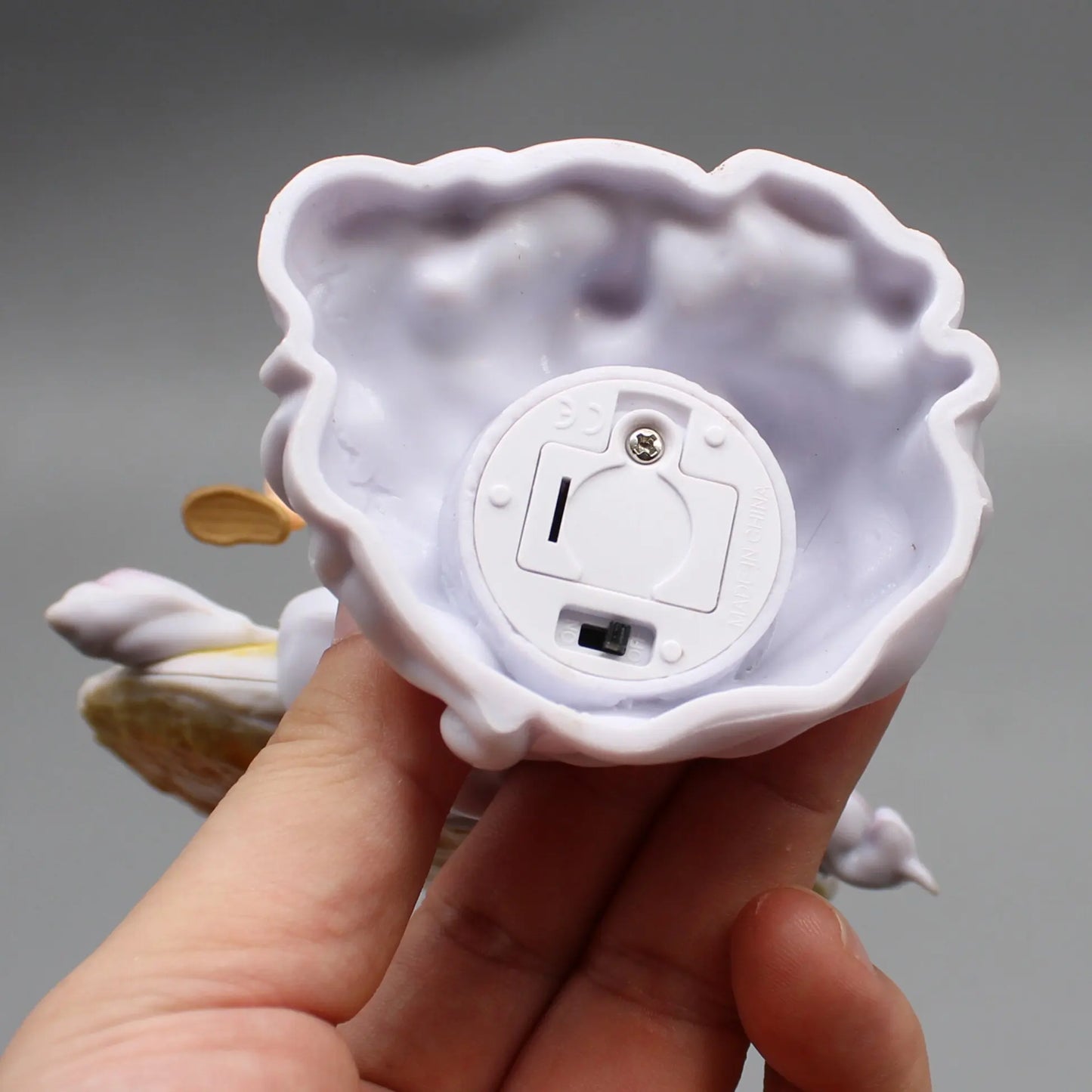 مجسم لوفي Gear 5 بإضاءة القمر – إصدار فاخر من ون بيس | تمثال GK بتفاصيل أسطورية لديكور الغرفة وهواة التجميع