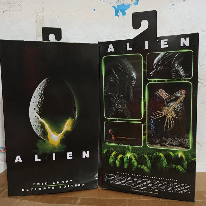 مجسم NECA Big Chap Alien – إصدار الذكرى الـ40 لفيلم Alien | مع بيضة وفيسهاقر (Facehugger)