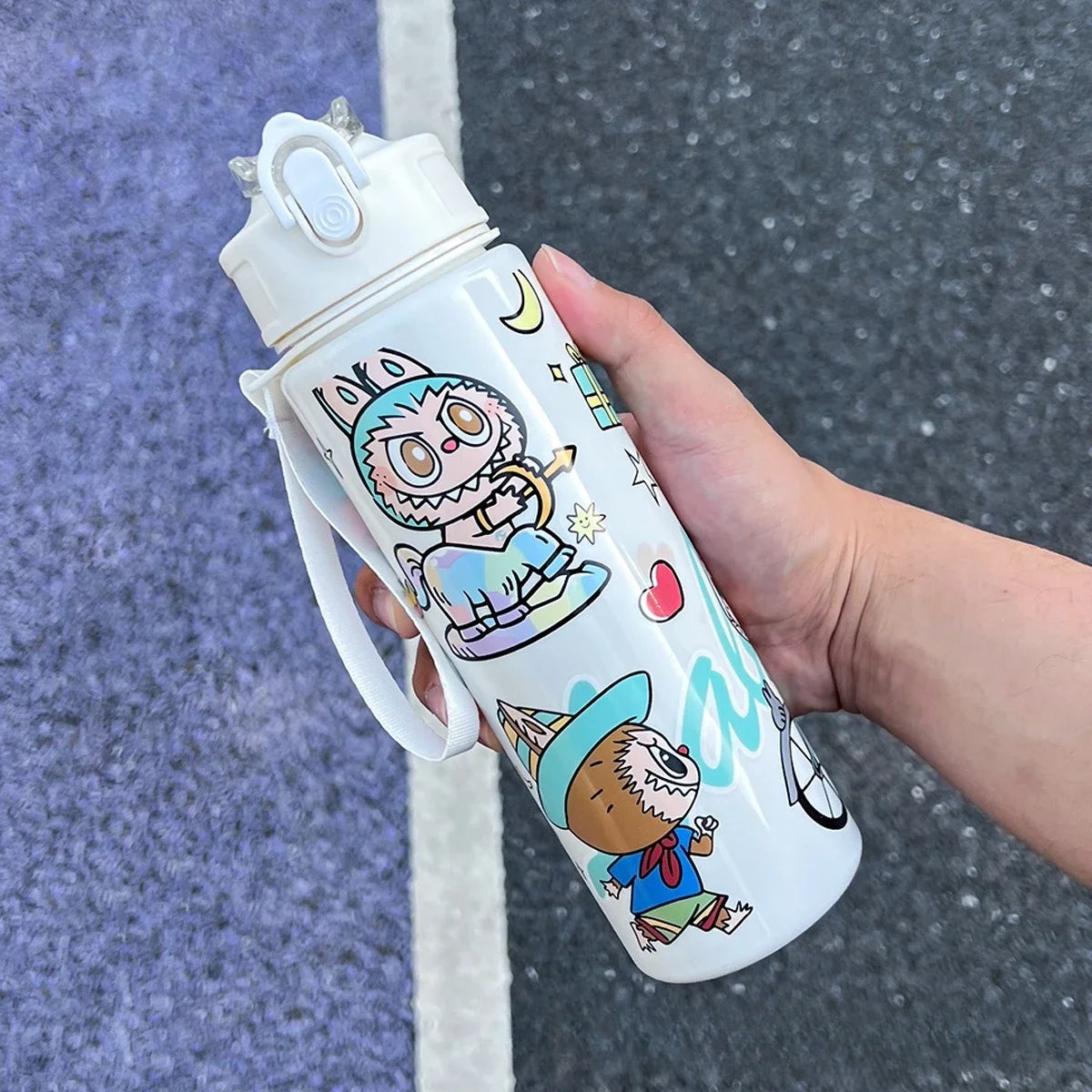 كوب شرب لابوبو للأطفال بغطاء مرن