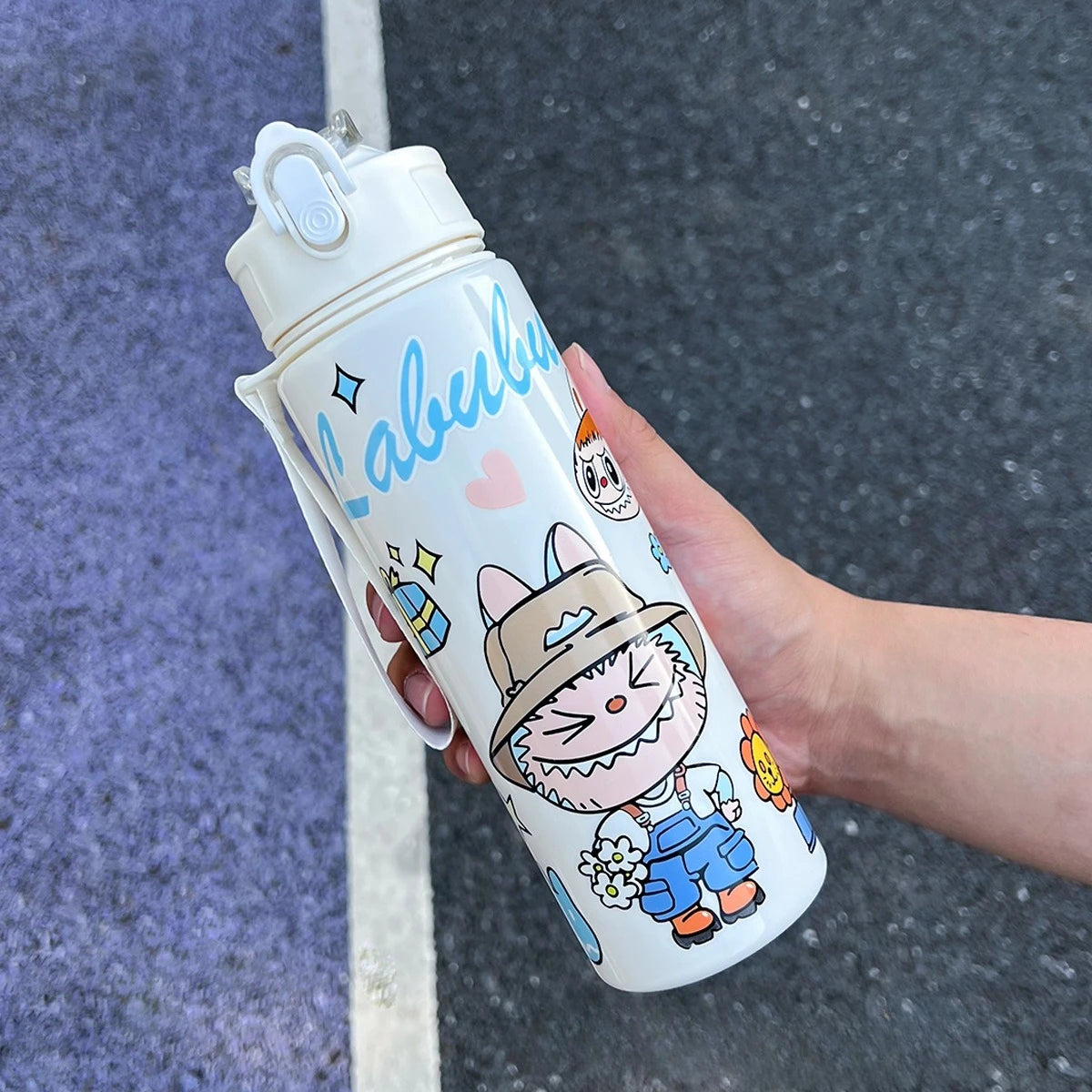 كوب شرب لابوبو للأطفال بغطاء مرن