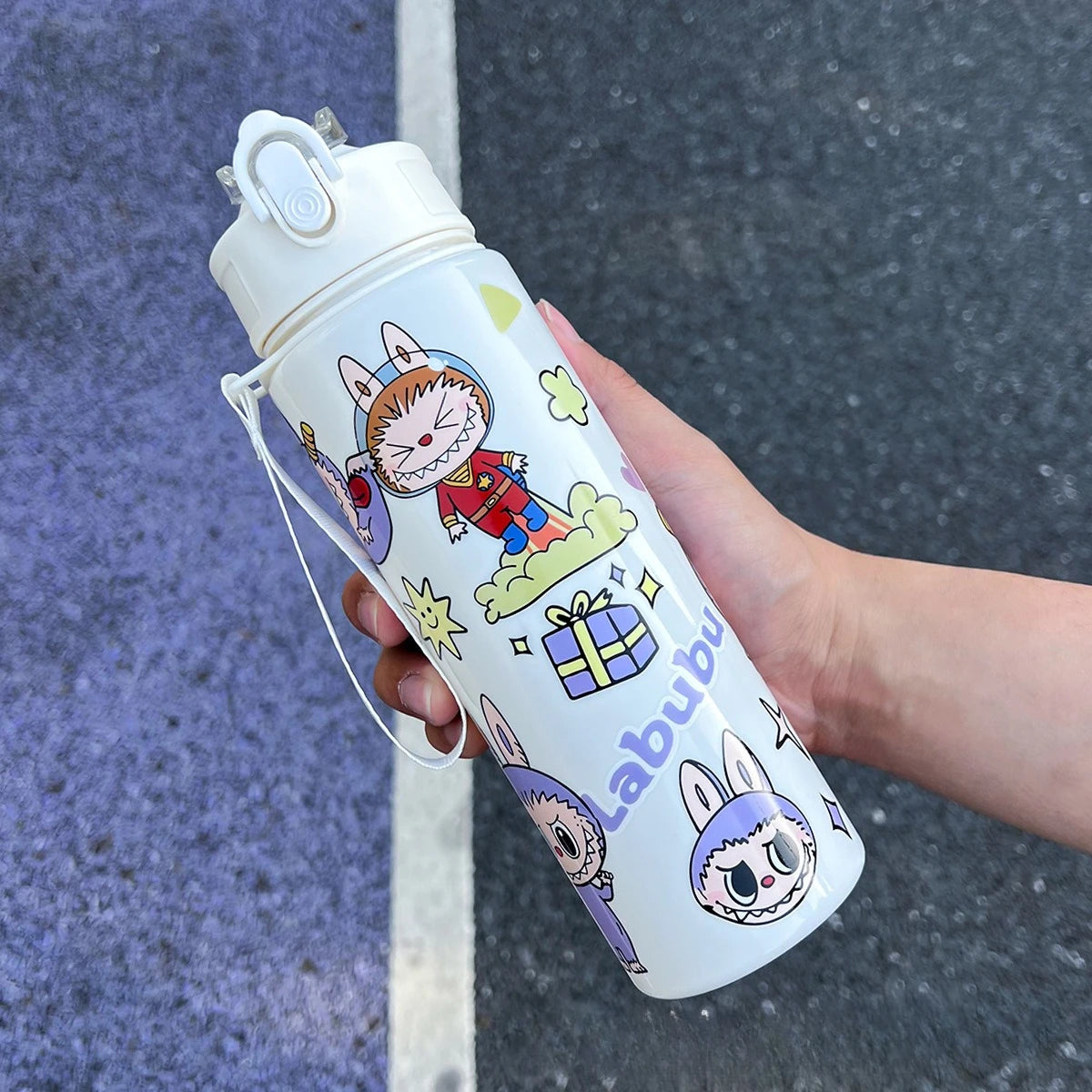 كوب شرب لابوبو للأطفال بغطاء مرن