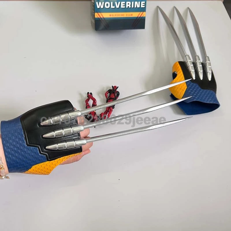 مخالب وولفرين  – مجسم قابل للارتداء | من عالم X-Men وDeadpool