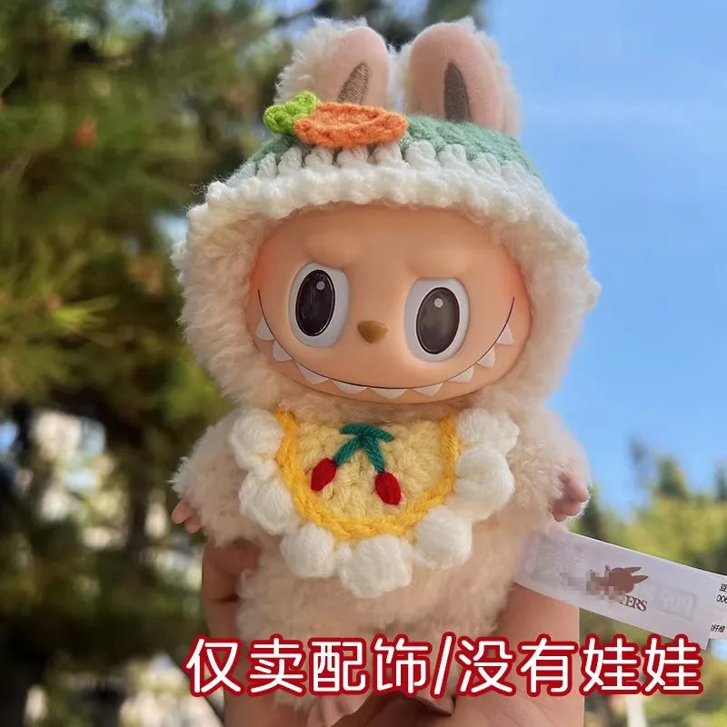 طقم بكيني لابوبو 15-17 سم – ستايل هاواي + تنورة عشب | 2 قطع – لبس شاطئ كيوت للدمى المحشوة