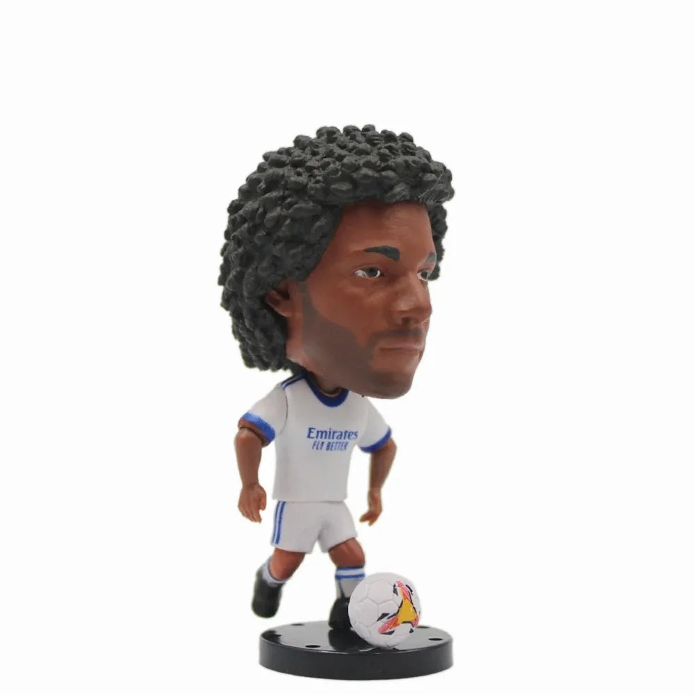 مجسم فينيسيوس جونيور (Vini Jr) – النجم البرازيلي | إصدار 2025 | ارتفاع 2.5 إنش (حوالي 6.5 سم)