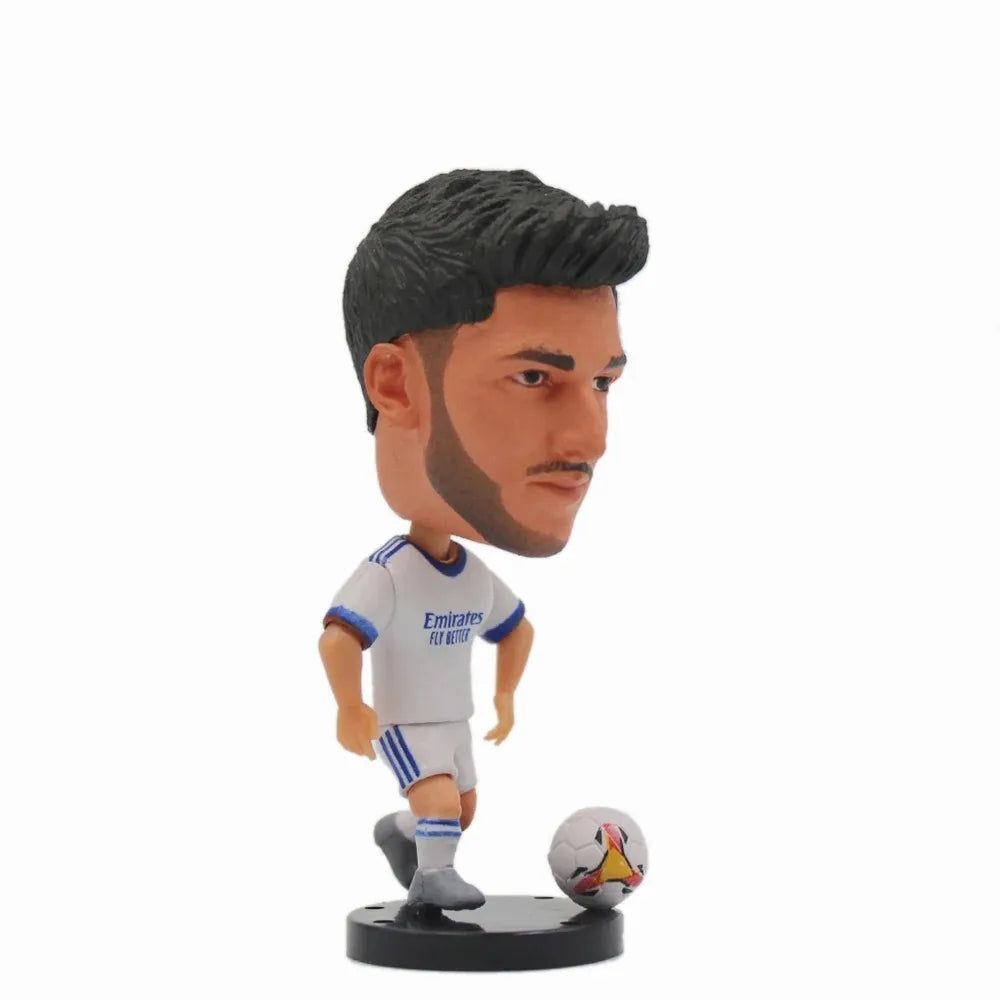 مجسم فينيسيوس جونيور (Vini Jr) – النجم البرازيلي | إصدار 2025 | ارتفاع 2.5 إنش (حوالي 6.5 سم)
