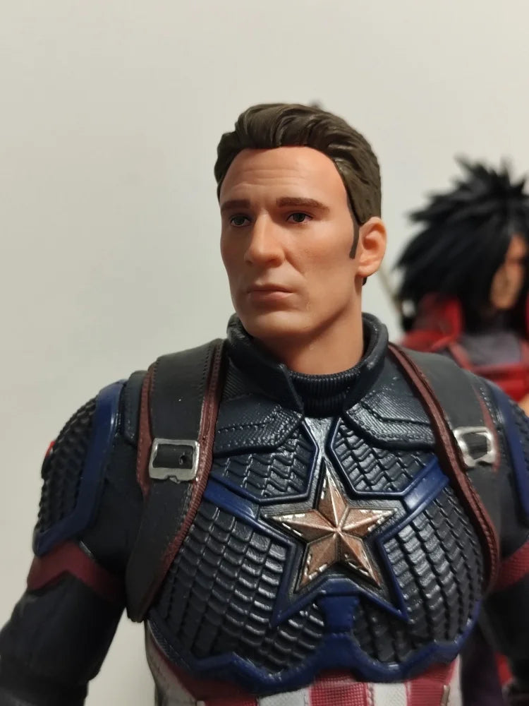 تمثال كابتن أمريكا – إصدار Avengers: Endgame | ارتفاع 40 سم | رأسين قابلين للتبديل ويدين إضافيتين
