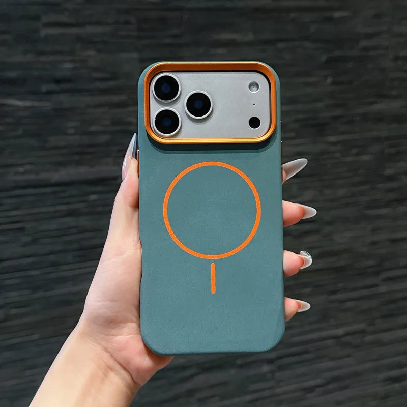 كفر آيفون مغناطيسي ELVEV جلد PU ناعم بتغطية كاملة – حماية فاخرة بتصميم أنيق