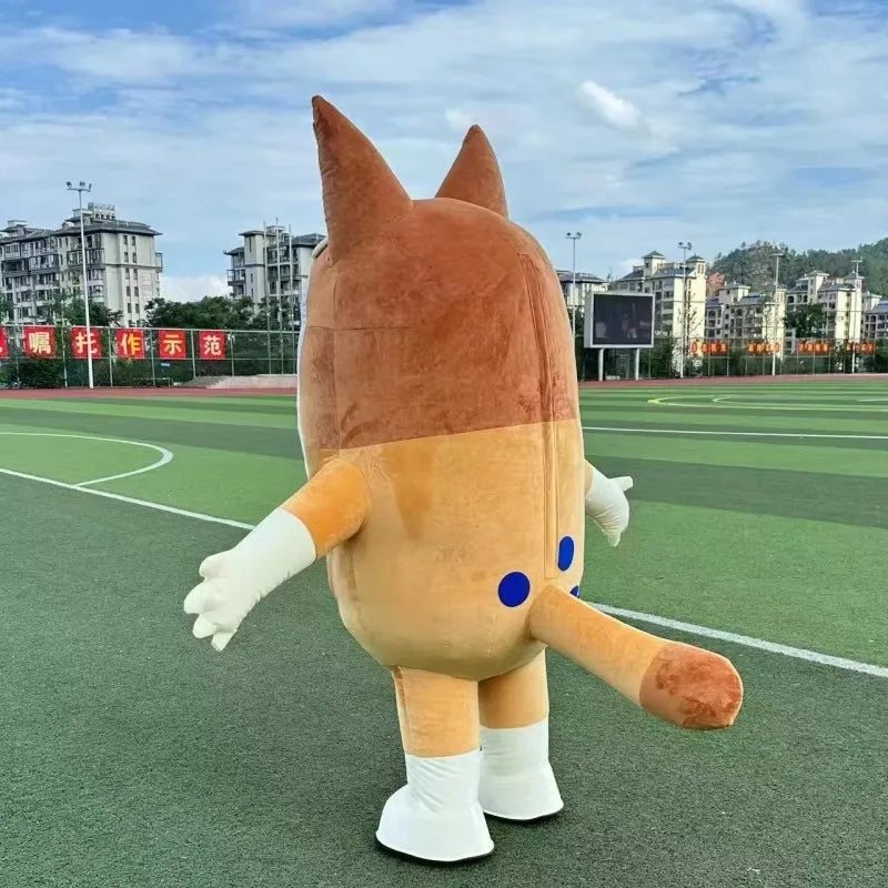 زي تميمة التنين البنفسجي القابل للنفخ – من MINISO Disney | بطول 2 إلى 2.6 متر | للكبار | مثالي للكوسبلاي والكرنفالات والعروض