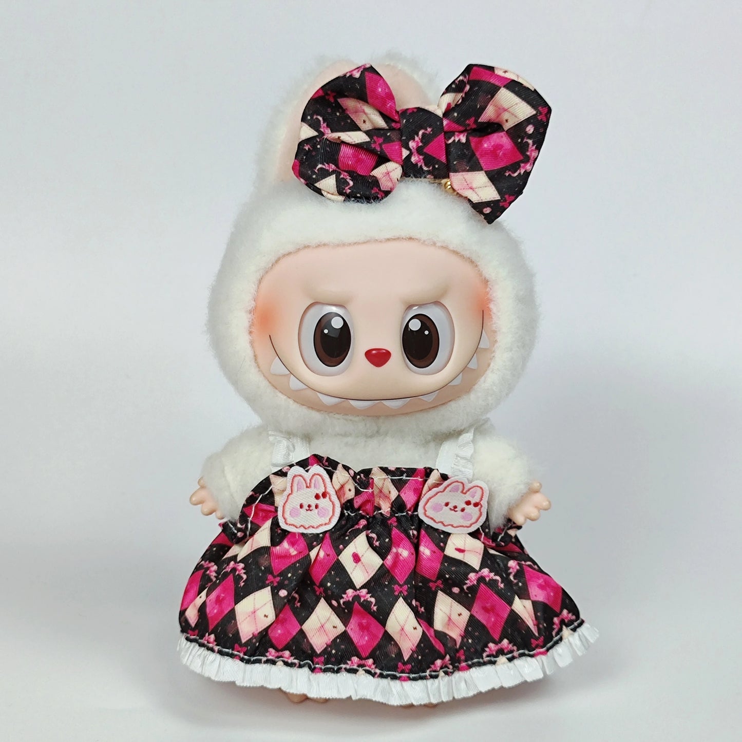 لبس تنورة ورود لابوبو 17 سم – طقم فلورال كيوت | ملابس للحفلات لدمى Labubu I & II