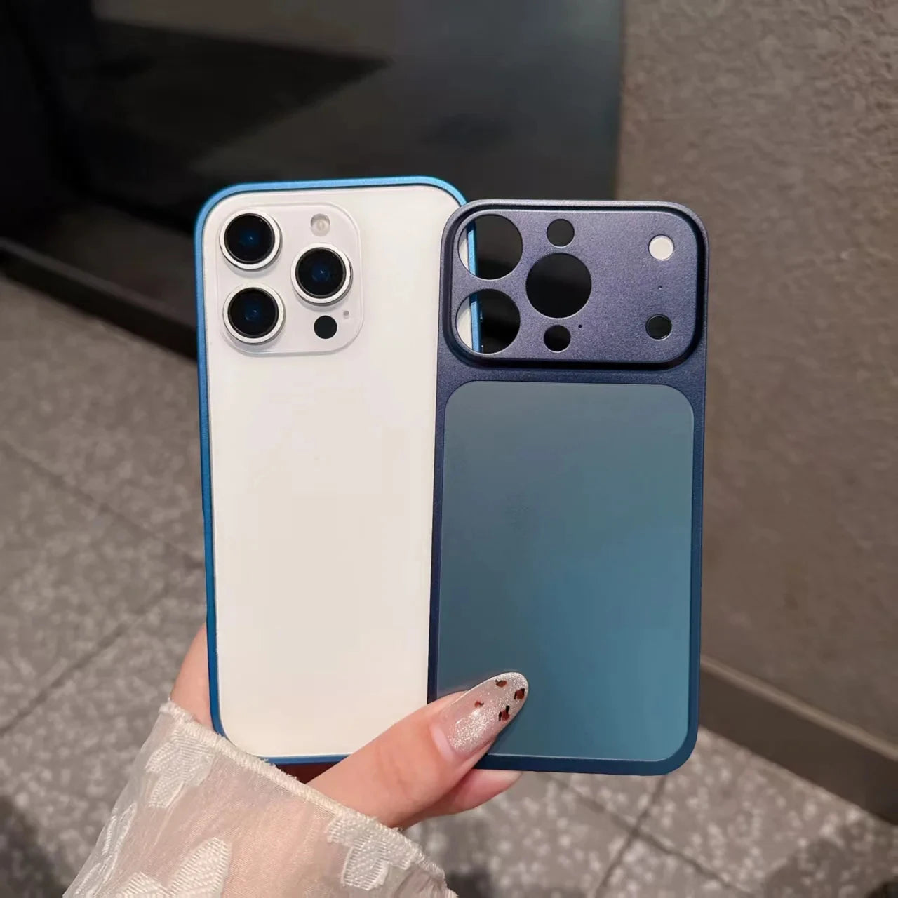 إطار آيفون نحيف من سبائك الألمنيوم باللون الأصلي – حماية خلفية أنيقة مع إمكانية التحويل لتصميم iPhone 17