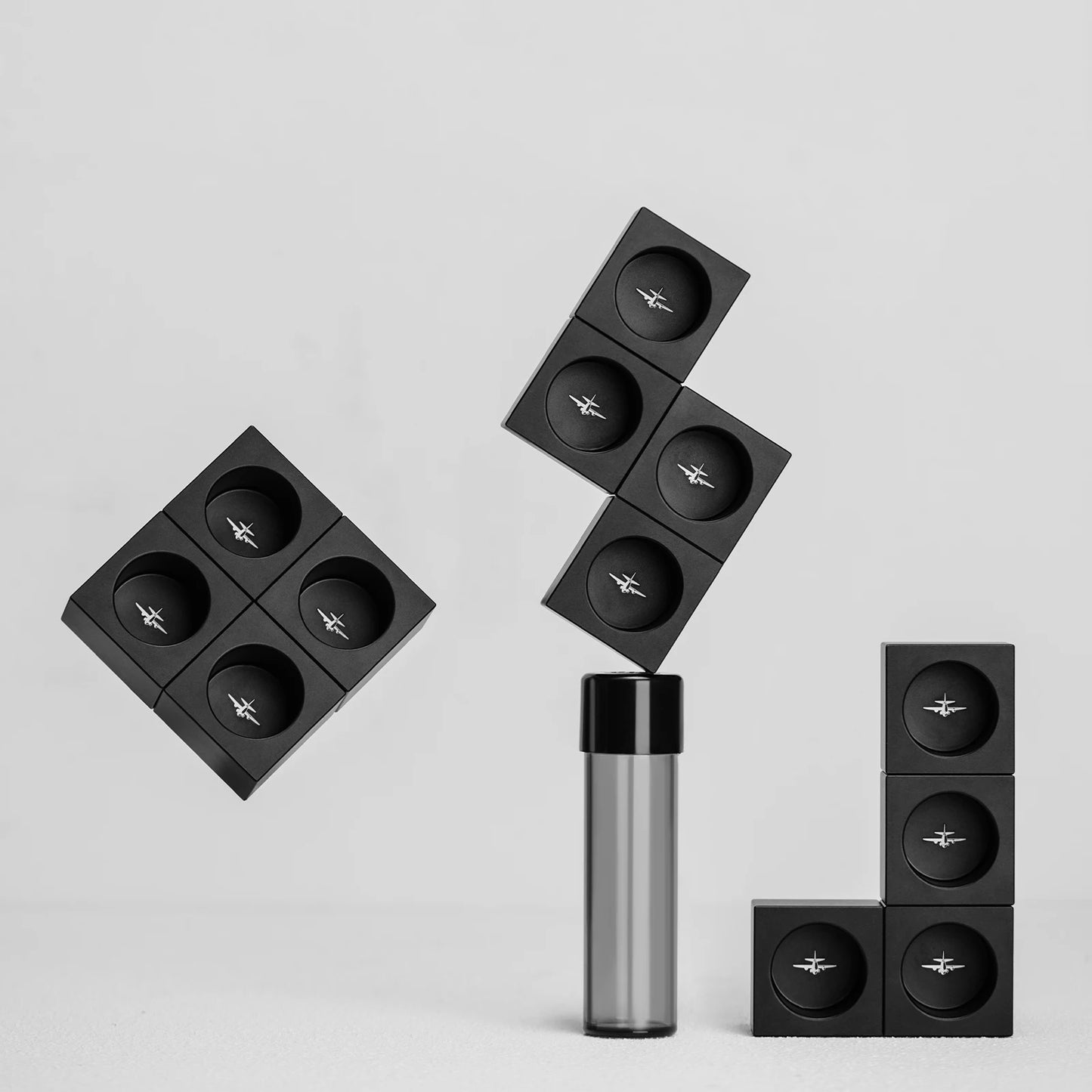 أنبوب تخزين حبوب القهوة MHW-3BOMBER – تصميم مغناطيسي + صمام تفريغ هواء | سعة 15-20 جم – لمحبي القهوة المختصة