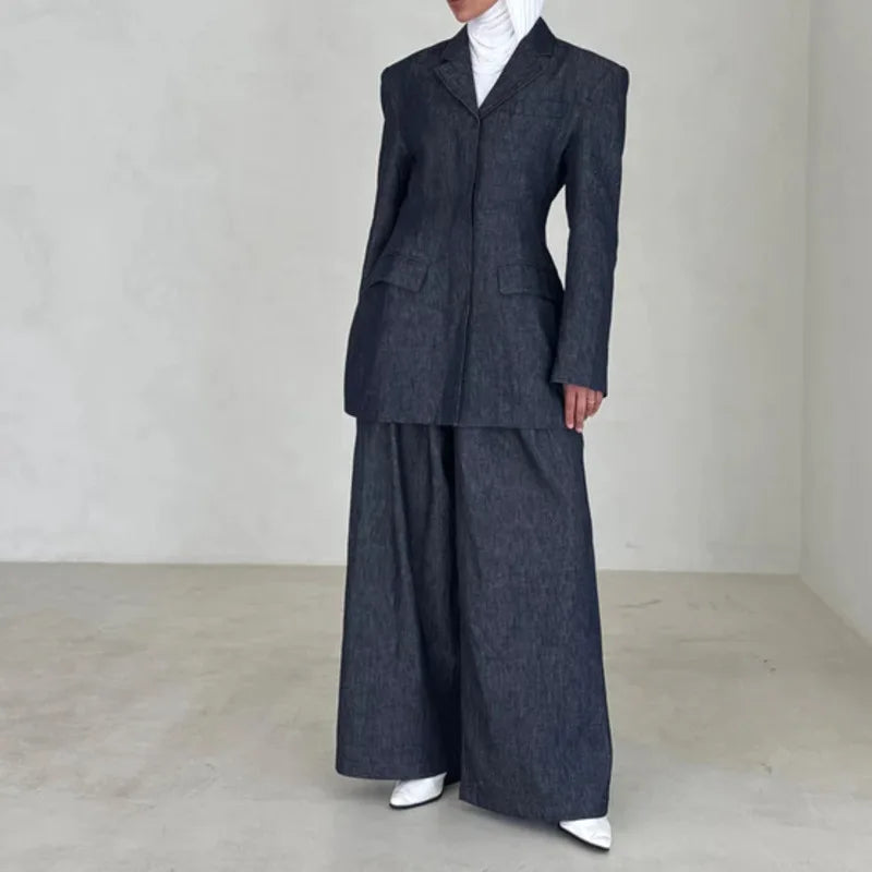 طقم نسائي صيفي بليزر وبنطلون واسع – بكتّان دينم | طقم رسمي كاجوال أنيق – ستايل مكتبي أو طلعة