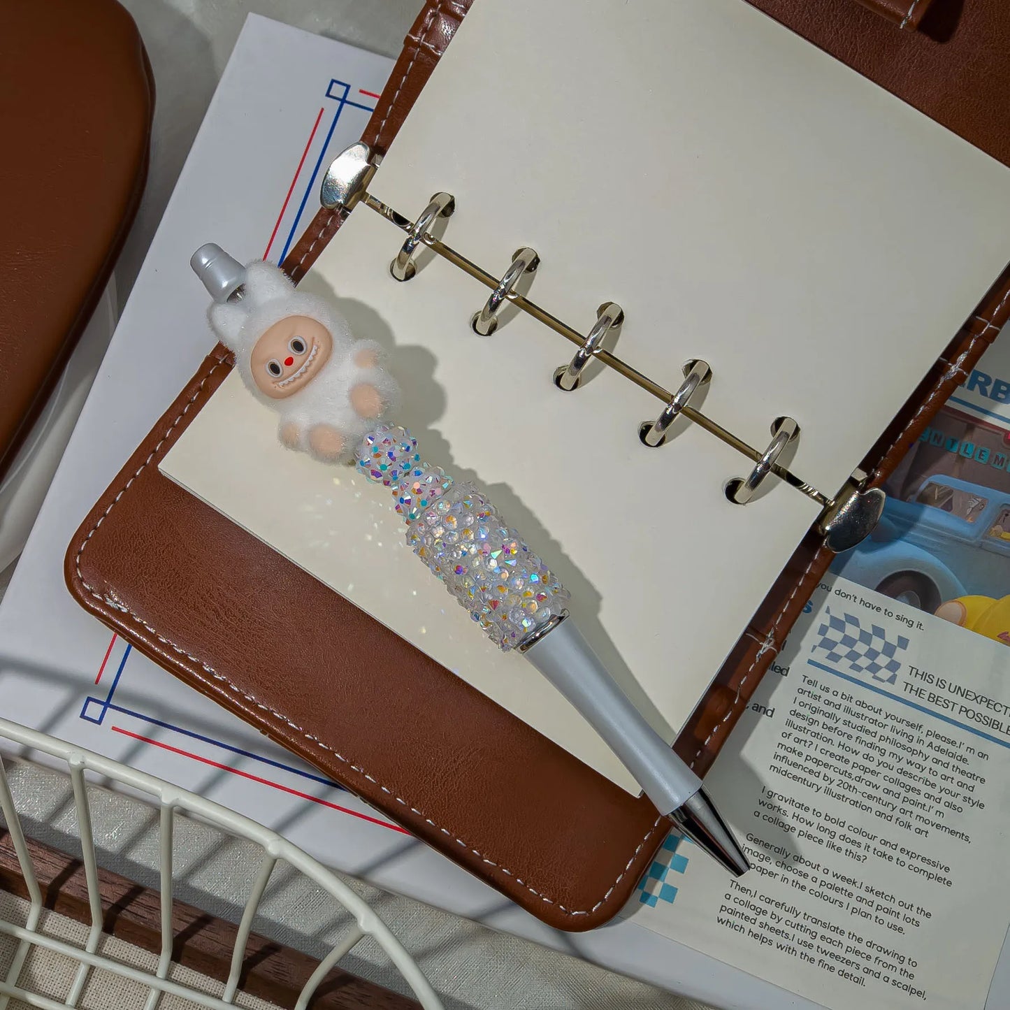 قلم لابوبو بفرو فخم وتصميم كرتوني مجسم مع سلسلة مفاتيح – للكتابة والهدايا