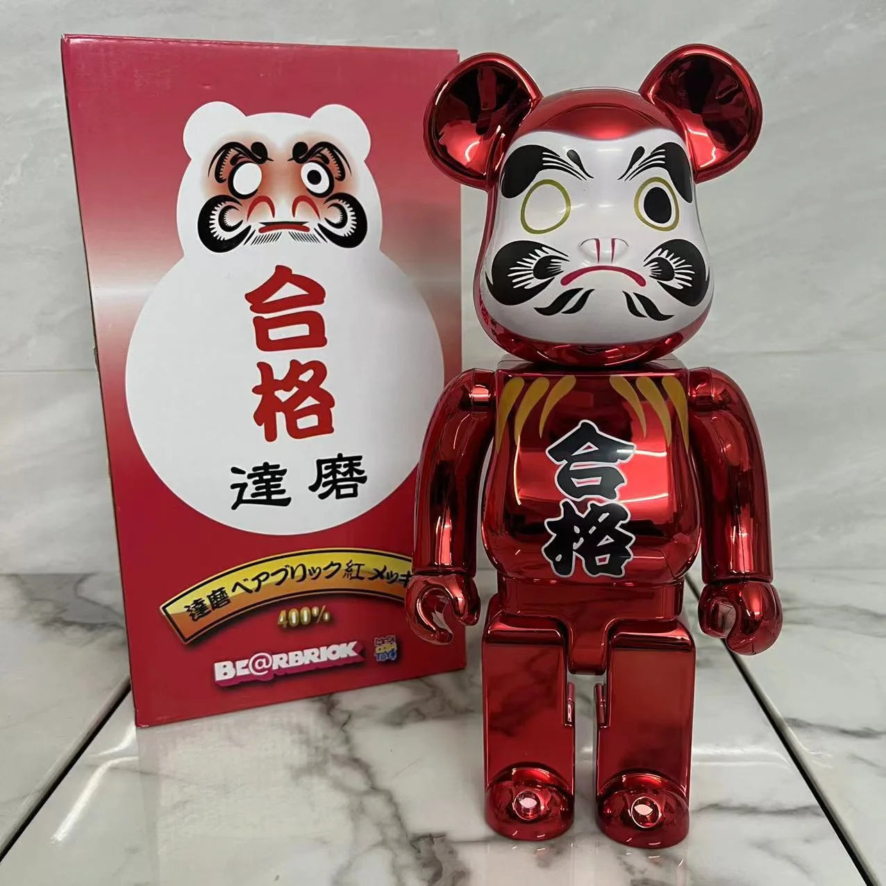 تمثال Bearbrick بحجم 400% (28 سم) – قطعة ديكور فاخرة للمنزل والمكتب