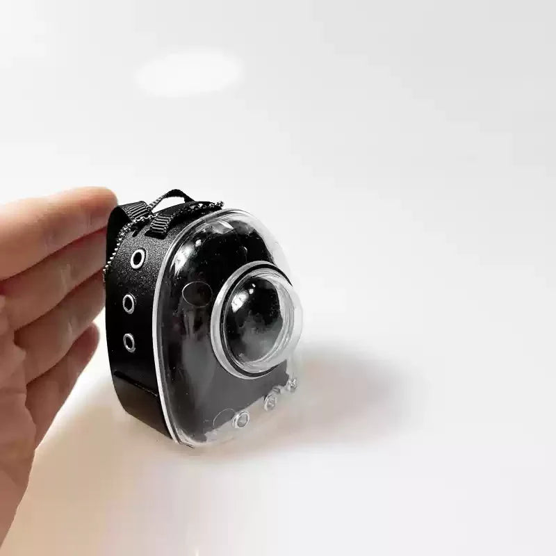 شنطة ظهر لابوبو 17 سم – تصميم كبينة فضائية على شكل شنطة قطط