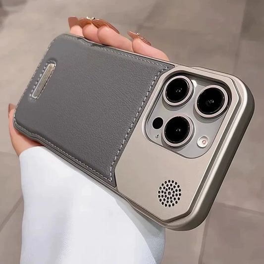 كفر آيفون جلدي فاخر بالعلاج العطري مع MagSafe – حماية مغناطيسية بتصميم أنيق بدون إطار