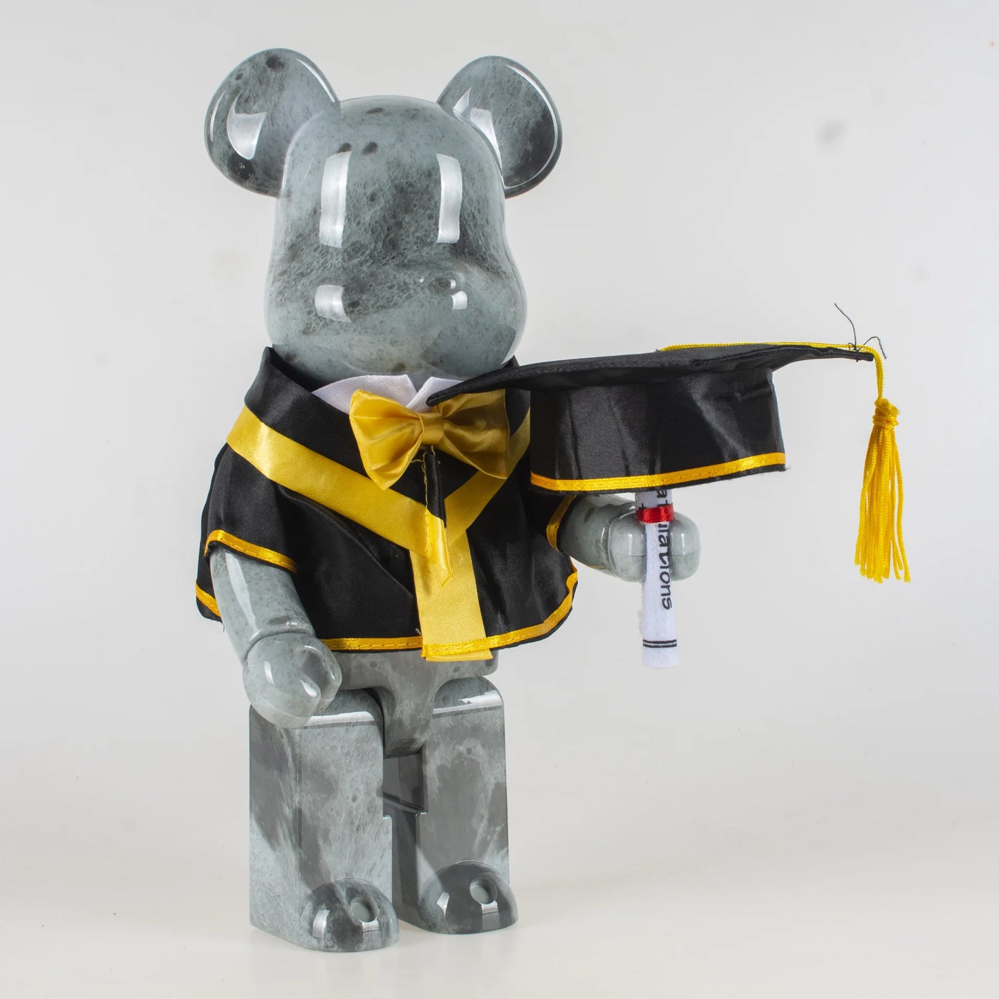 تمثال Bearbrick 400% بلباس التخرج – دمية ديكورية رائعة لهدية التخرج