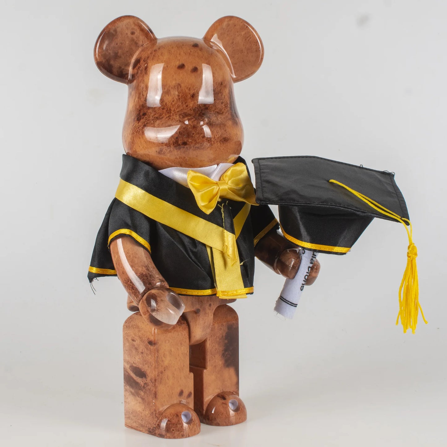 تمثال Bearbrick 400% بلباس التخرج – دمية ديكورية رائعة لهدية التخرج