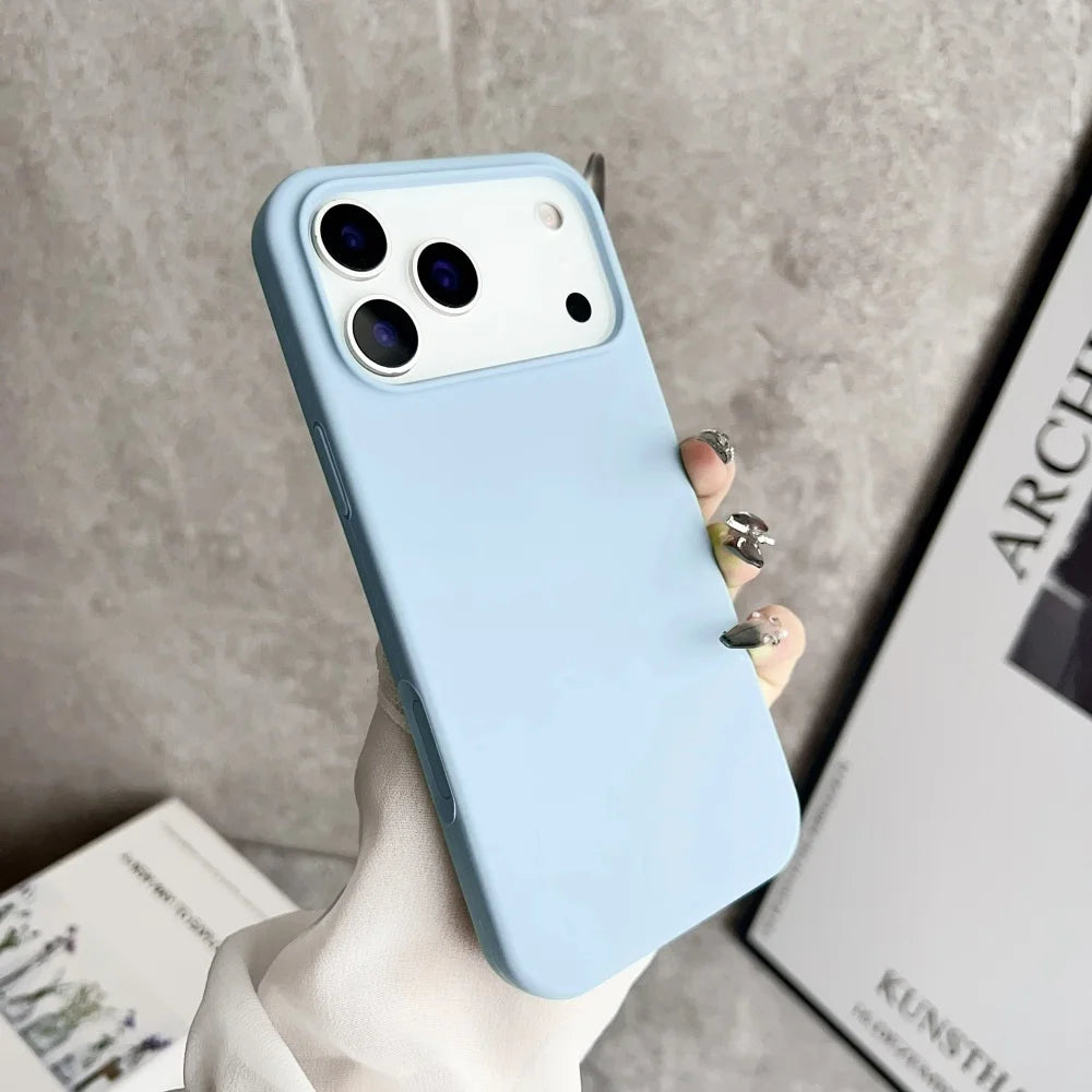 كفر آيفون سيليكون رسمي أصلي – حماية ناعمة بتصميم أنيق ومتين