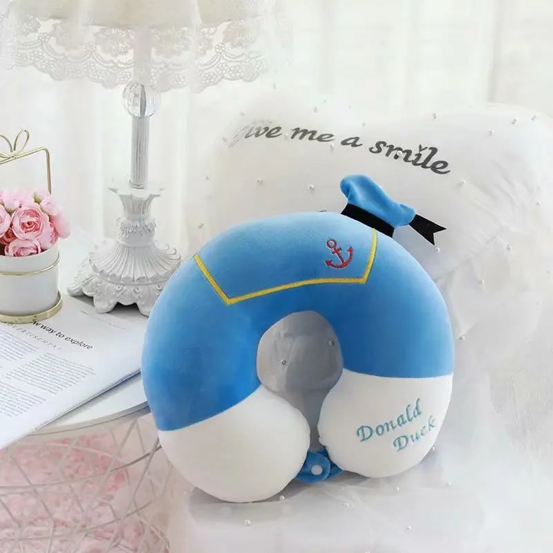 مخدة رقبة للسفر – شخصيات ديزني (ميكي، ميني، ستيتش)