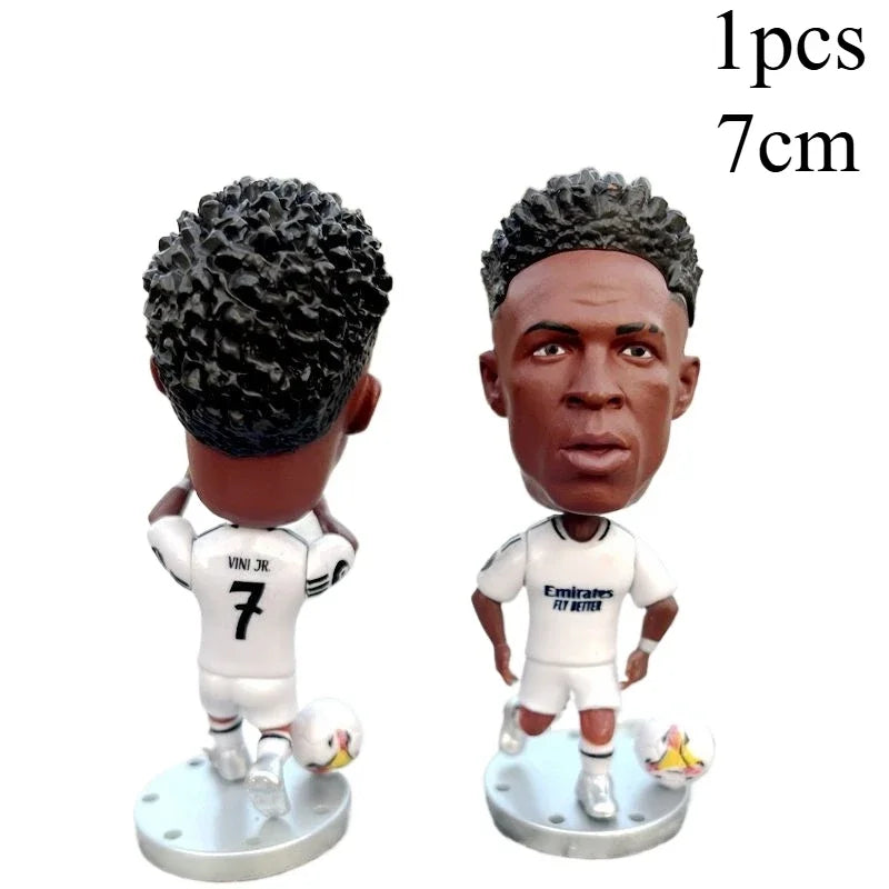 مجسم فينيسيوس جونيور (Vini Jr) – النجم البرازيلي | إصدار 2025 | ارتفاع 2.5 إنش (حوالي 6.5 سم)