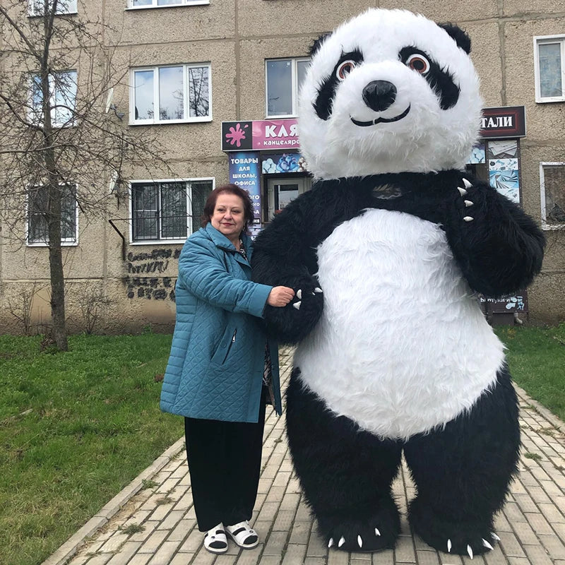 زي تميمة قابل للنفخ – دب قطبي أو باندا