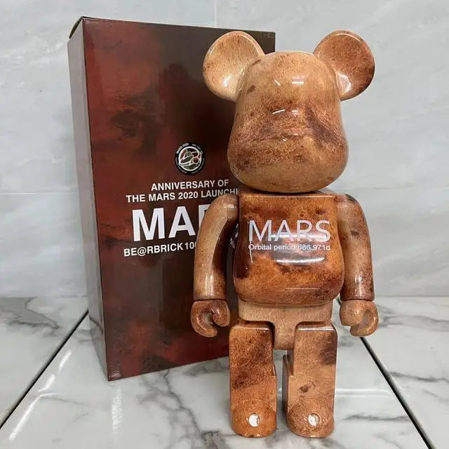 تمثال Bearbrick بحجم 400% (28 سم) – قطعة ديكور فاخرة للمنزل والمكتب