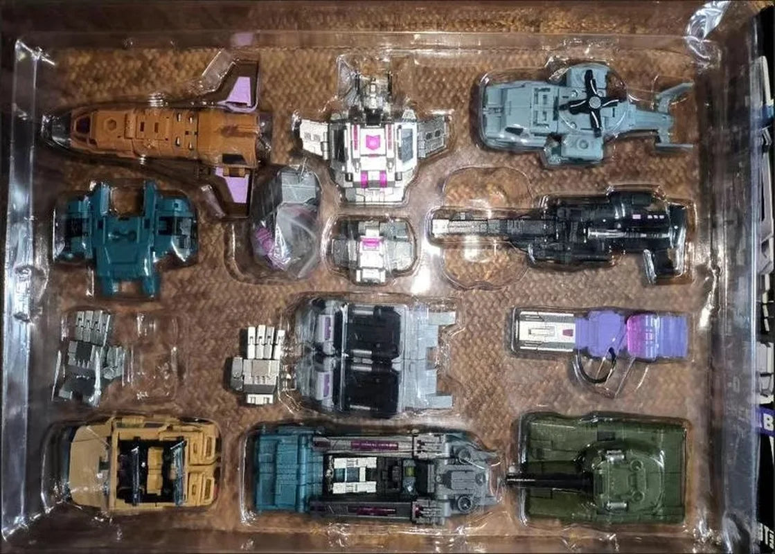 مجسم متحول 5 في 1 – Bruticus من PocketToys | إصدار PT-05 | ارتفاع 27 سم