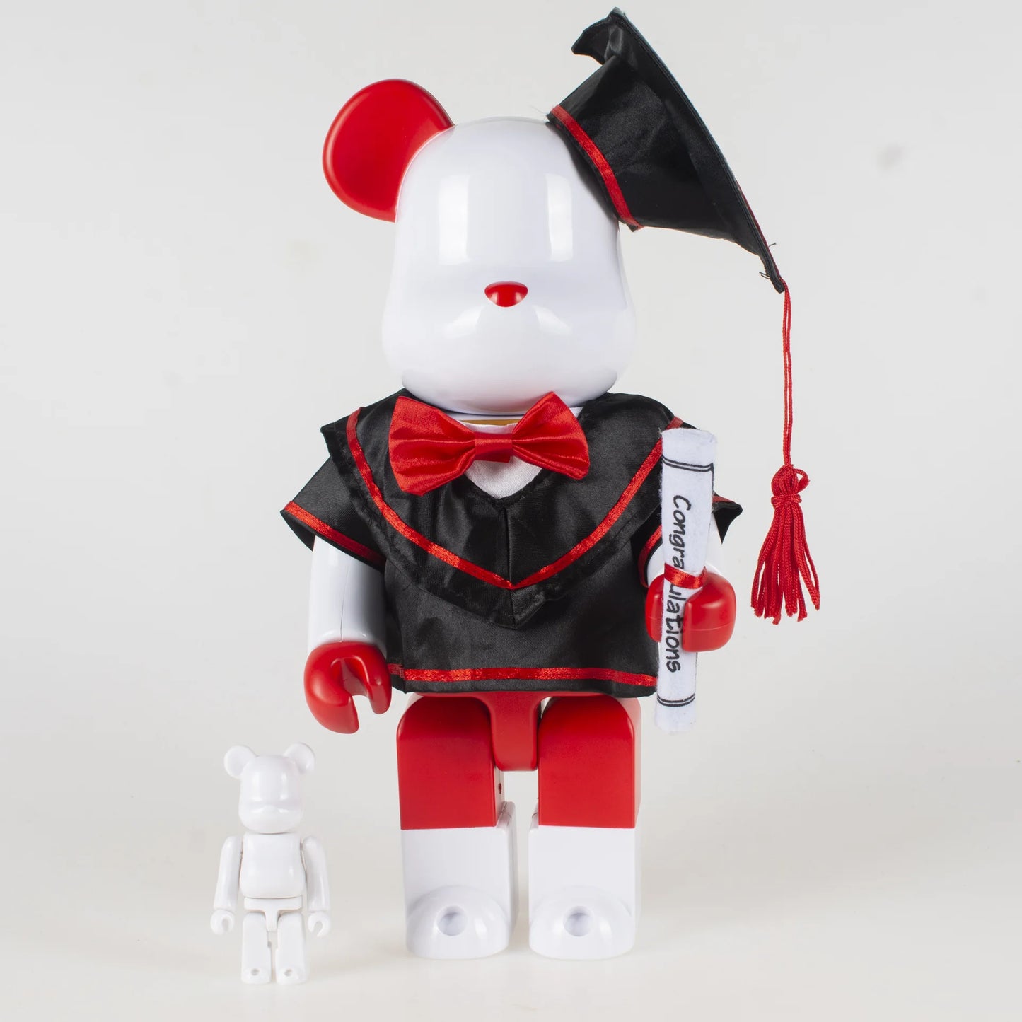 تمثال Bearbrick 400% بلباس التخرج – دمية ديكورية رائعة لهدية التخرج