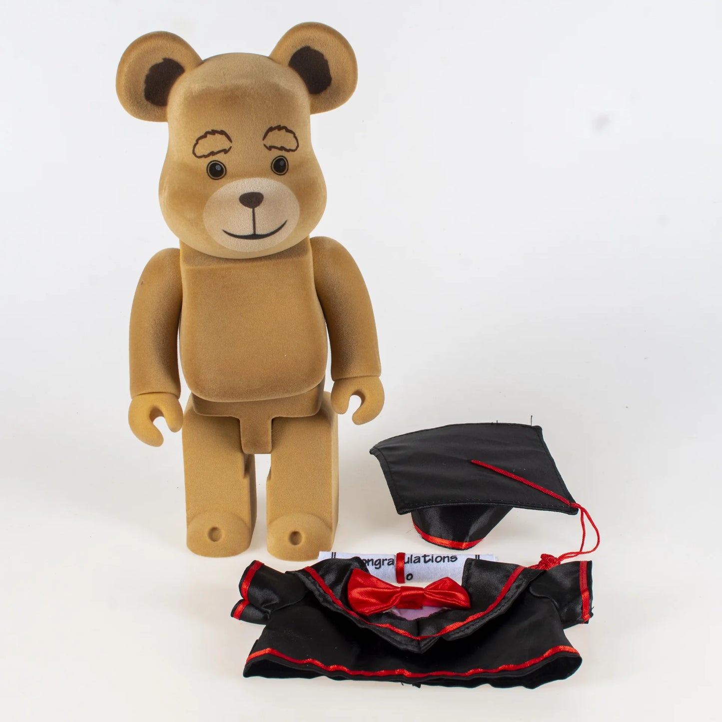 تمثال Bearbrick 400% بلباس التخرج – دمية ديكورية رائعة لهدية التخرج