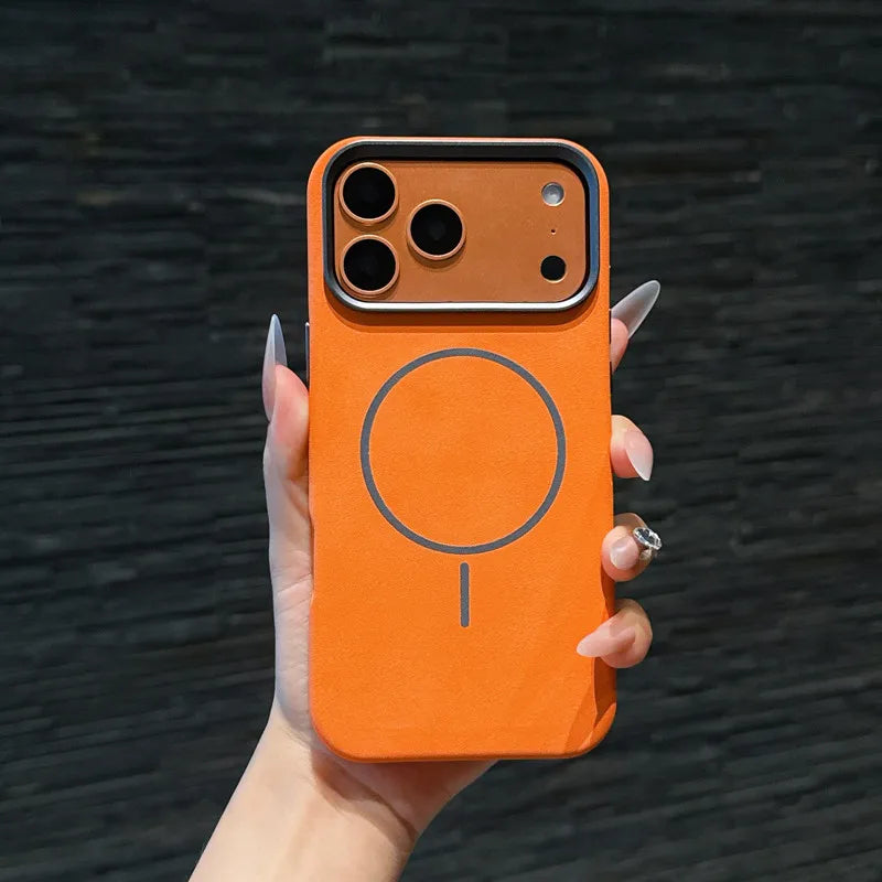 كفر آيفون مغناطيسي ELVEV جلد PU ناعم بتغطية كاملة – حماية فاخرة بتصميم أنيق