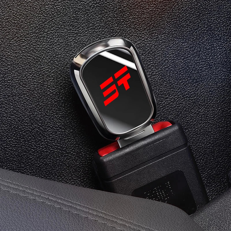 إضافة مشبك لحزام الأمان