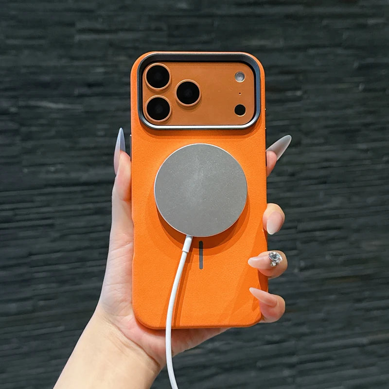 كفر آيفون مغناطيسي ELVEV جلد PU ناعم بتغطية كاملة – حماية فاخرة بتصميم أنيق