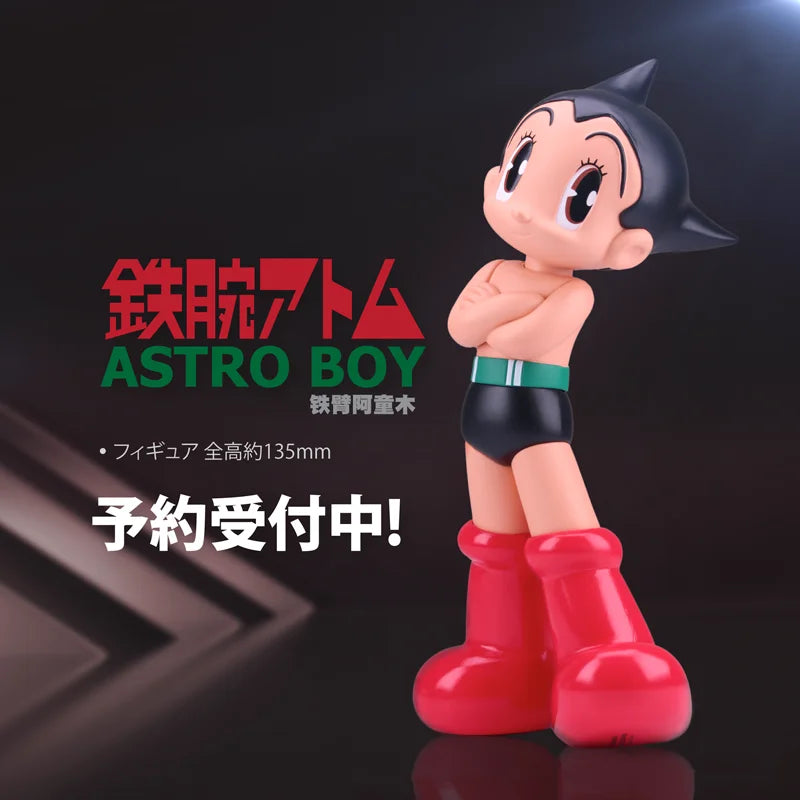 تمثال أسترو بوي – واقف بعين مغمضة (135 ملم) إصدار أسود